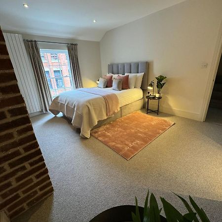 Апартаменты Osbourne House Pink 2 Bed, 2 And Half Bath Бирмингем Экстерьер фото
