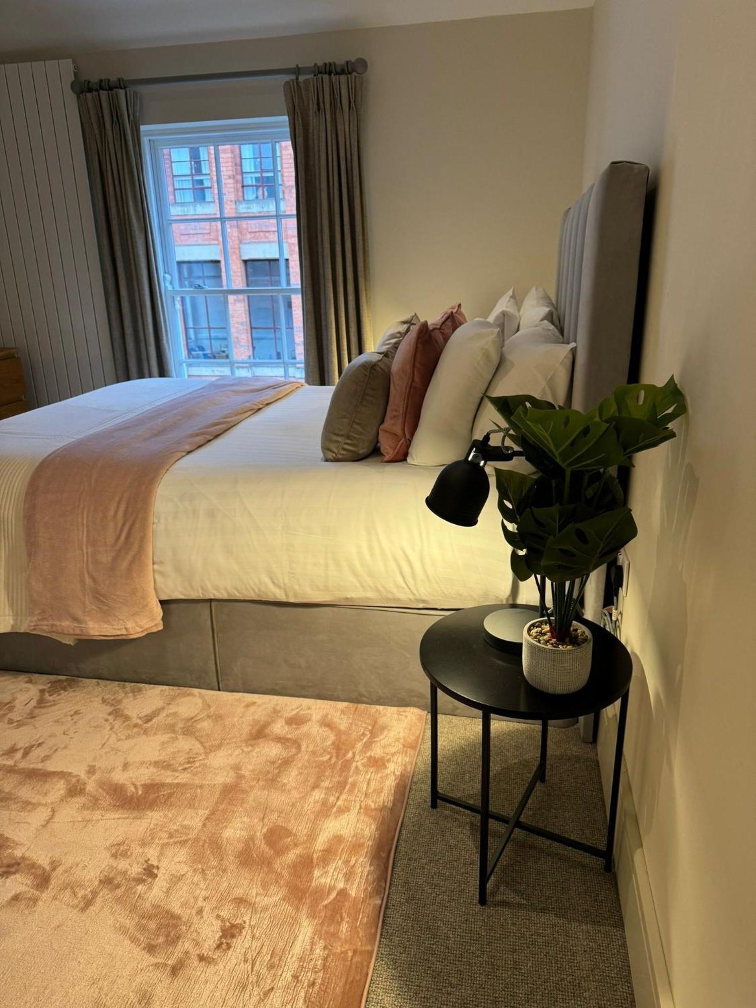 Апартаменты Osbourne House Pink 2 Bed, 2 And Half Bath Бирмингем Экстерьер фото